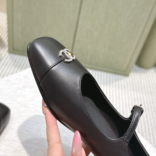 CHANEL 25S MARY JANE FLATS IN BLACK CALFSKIN SILVER HARDWARE