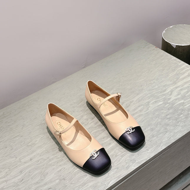 CHANEL 25S MARY JANE FLATS IN BEIGE LAMBSKIN WITH BLACK CAP TOE SILVER HARDWARE