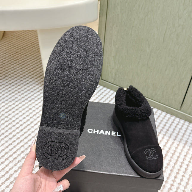 CHANEL 25S SHORT SUEDE BOOTS IN BLACK WITH SHEEPSKIN LINING