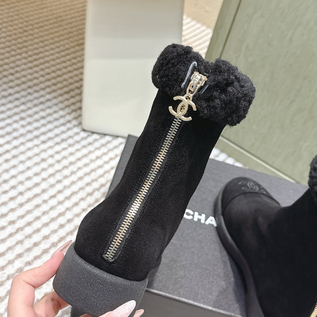 CHANEL 25S CALF-HIGH BOOTS IN BLACK SUEDE LINED WITH SHEEPSKIN