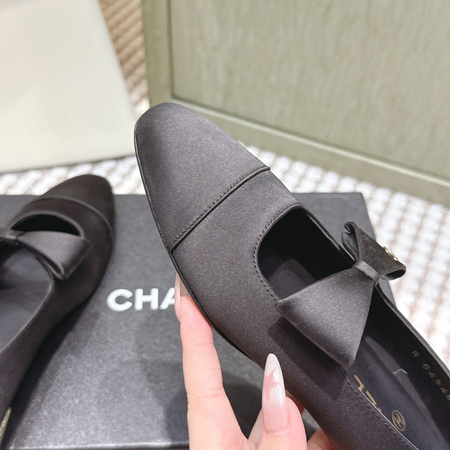 CHANEL 25S MARY JANE BALLET FLATS IN BLACK SILK WITH BOW