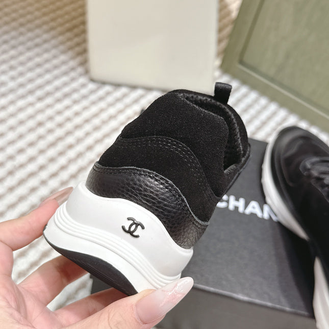 CHANEL 25S LUXURY SNEAKERS IN BLACK CALFSKIN AND SUEDE