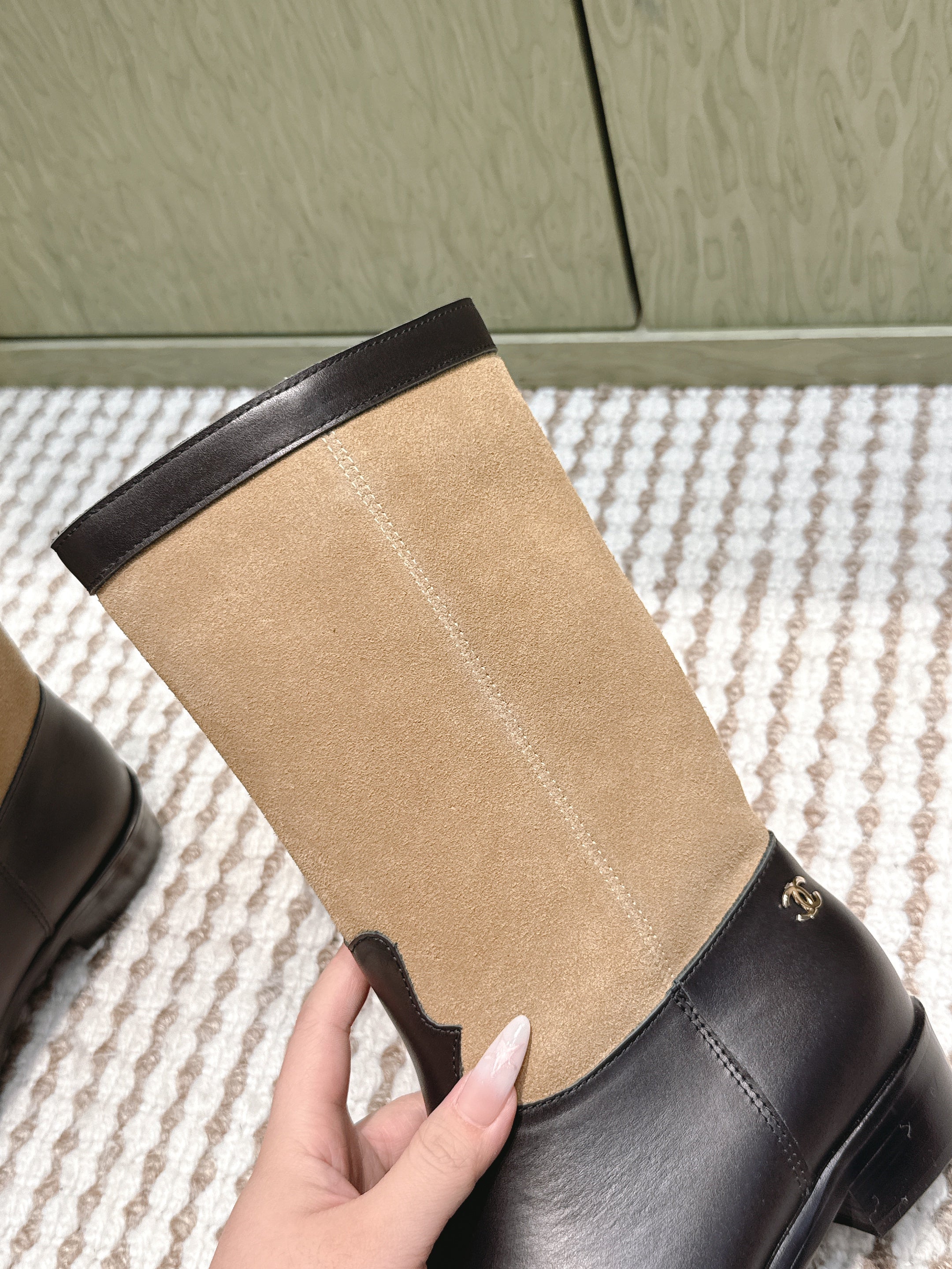 CHANEL 25S MID-CALF BOOTS IN TAN BROWN SUEDE MIX BLACK CALFSKIN