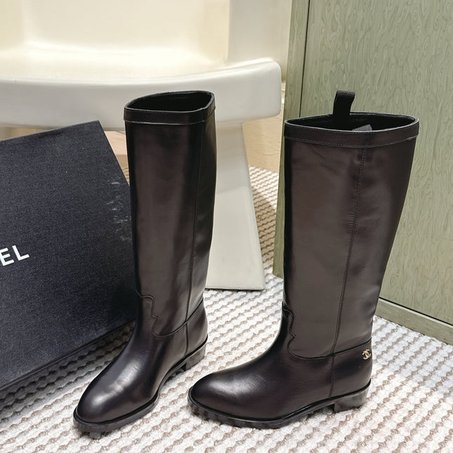CHANEL 25S KNEE-HIGH BOOTS IN BLACK CALFSKIN