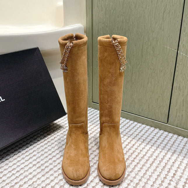 CHANEL 25S KNEE-HIGH BOOTS IN CARAMEL SUEDE GOLD HARDWARE