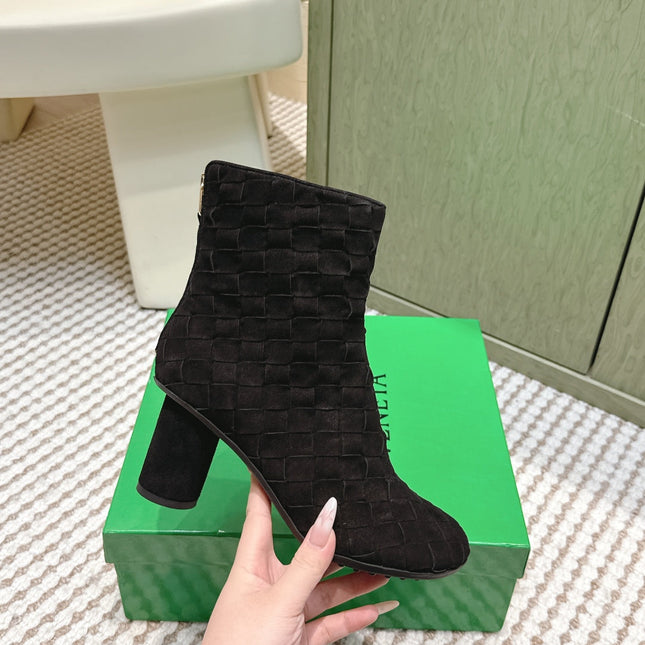 BOTTEGA VENETA 26S INTRECCIATO BOOTS 70 MM IN BLACK SUEDE