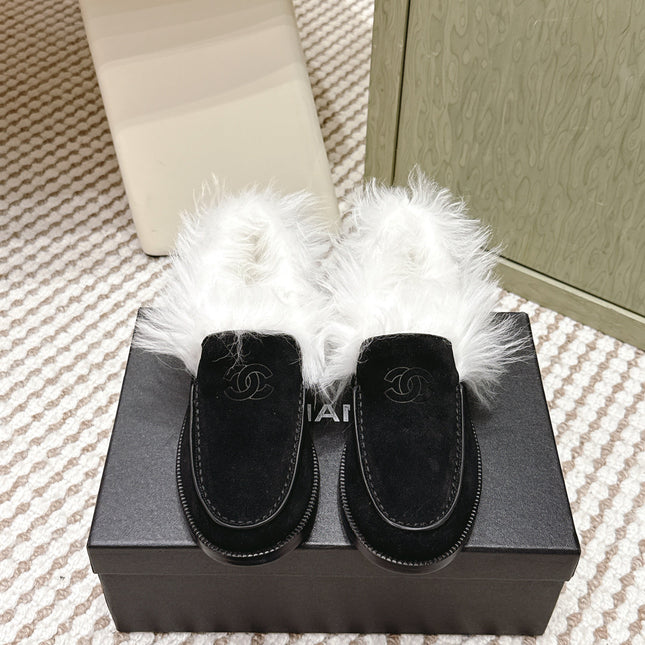 CHANEL 25S LOAFERS MOCCASIN IN BLACK SUEDE WITH WHITE MINK FUR LINING