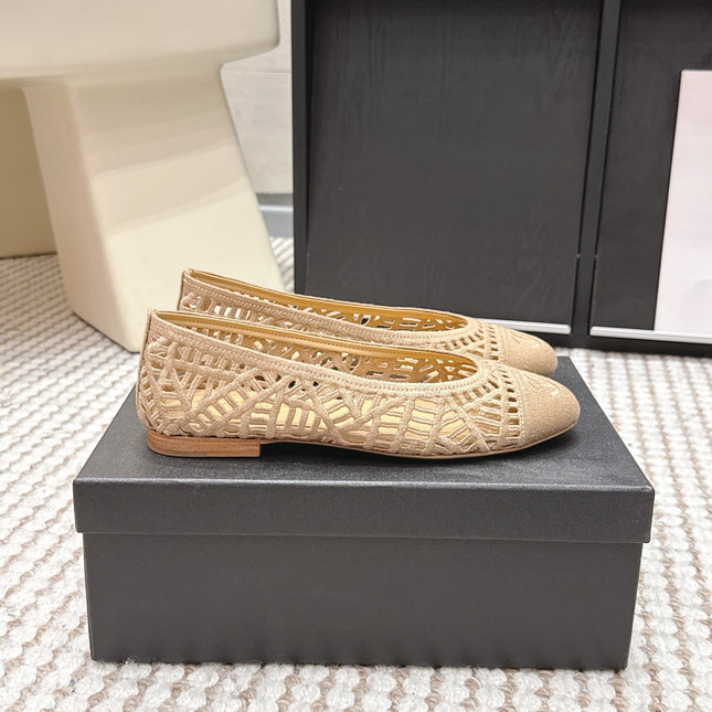 CHANEL 26S BALLET FLATS IN BEIGE MESH AND FABRIC