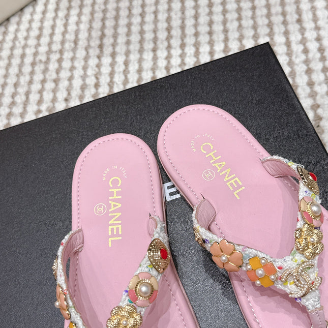 CHANEL 26S FLIP-FLOPS IN LIGHT PINK CALFSKIN