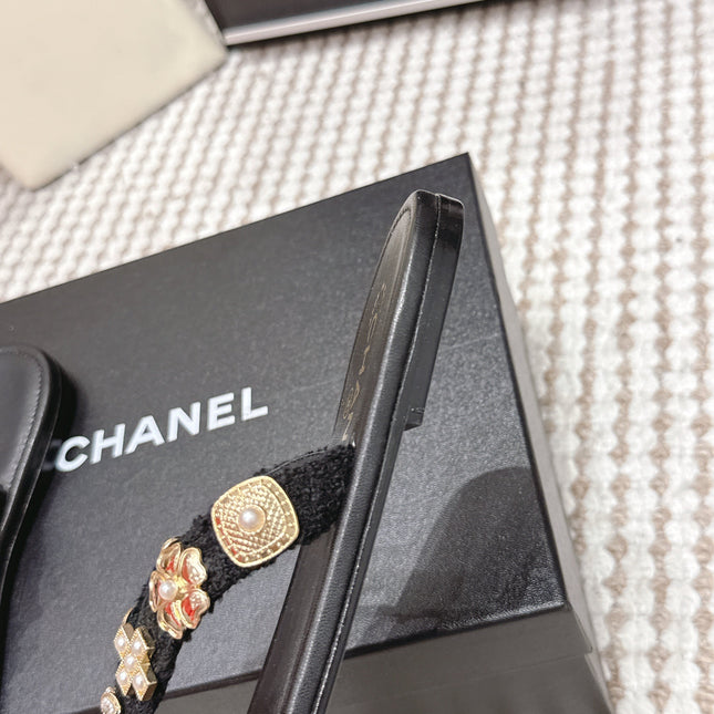 CHANEL 26S FLIP-FLOPS IN BLACK CALFSKIN