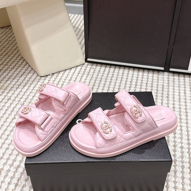CHANEL 26S SANDALS IN LIGHT PINK CALFSKIN