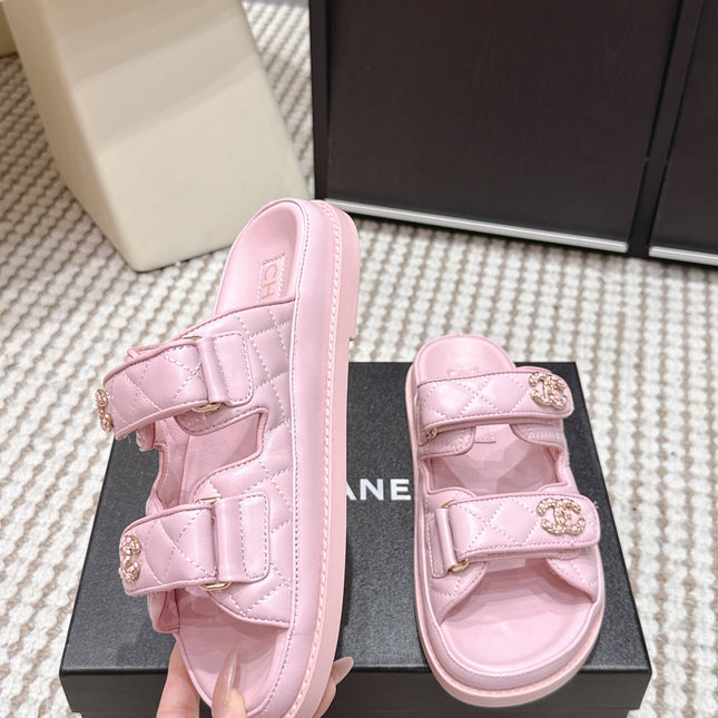 CHANEL 26S SANDALS IN LIGHT PINK CALFSKIN