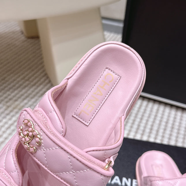CHANEL 26S SANDALS IN LIGHT PINK CALFSKIN