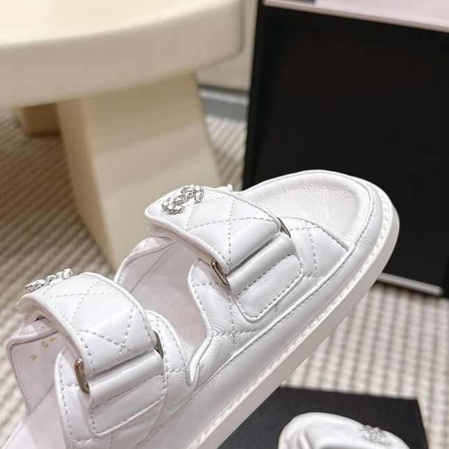 CHANEL 26S SANDALS IN WHITE CALFSKIN