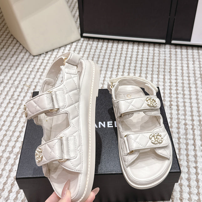 CHANEL 26S QUILTED DAD SANDALS IN CREAM WHITE CALFSKIN