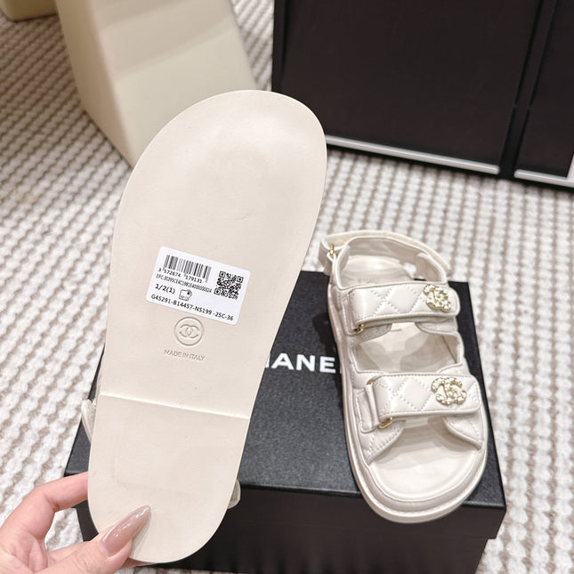 CHANEL 26S QUILTED DAD SANDALS IN CREAM WHITE CALFSKIN