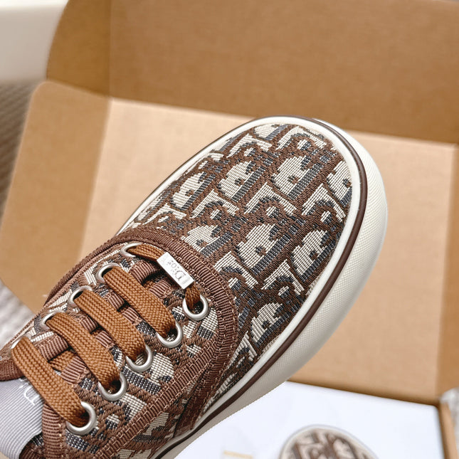 DIOR 26S SALTWIND SNEAKER IN BROWN FABRIC STYLE 6