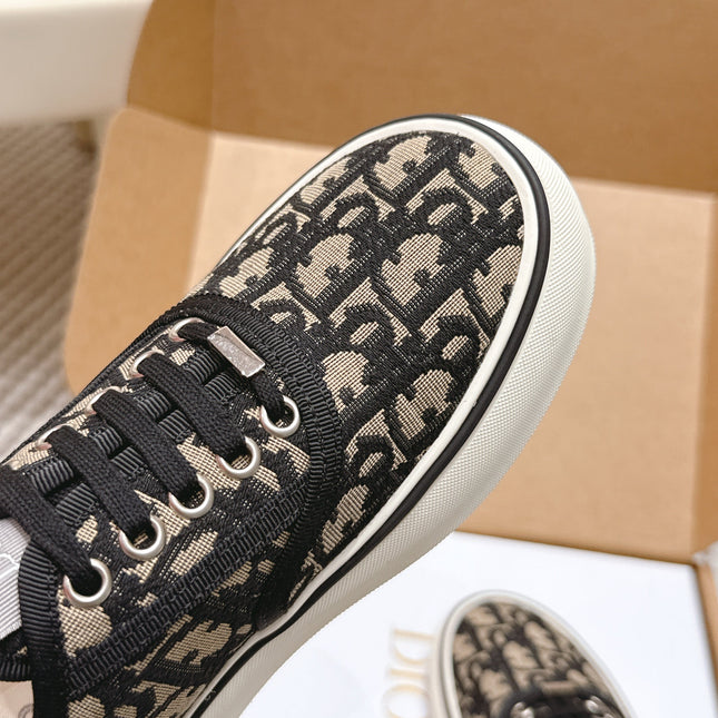 DIOR 26S SALTWIND SNEAKER IN BROWN BLACK FABRIC