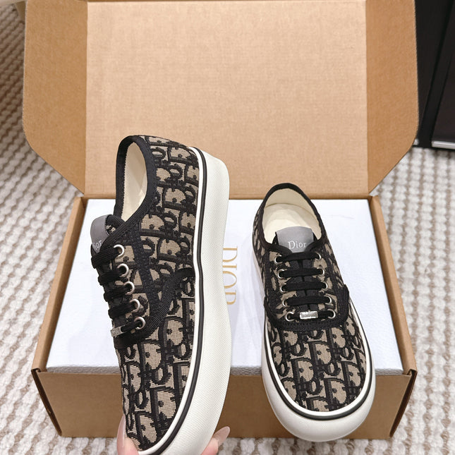 DIOR 26S SALTWIND SNEAKER IN BROWN BLACK FABRIC