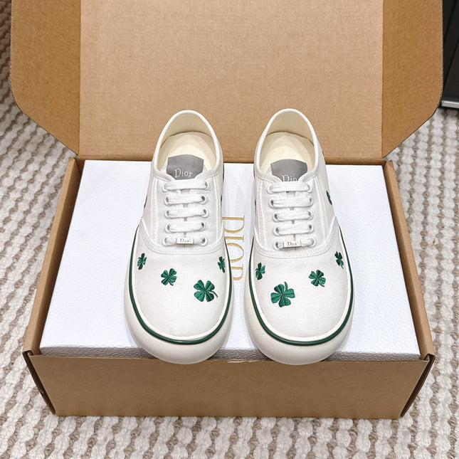 DIOR 26S SALTWIND SNEAKER IN WHITE FABRIC STYLE 2