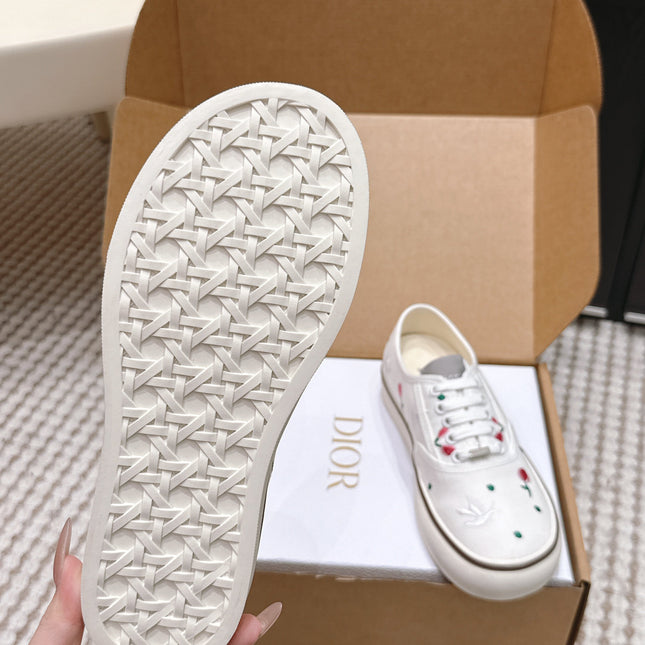 DIOR 26S SALTWIND SNEAKER IN WHITE FABRIC STYLE 1