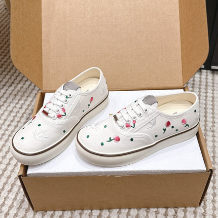 DIOR 26S SALTWIND SNEAKER IN WHITE FABRIC STYLE 1
