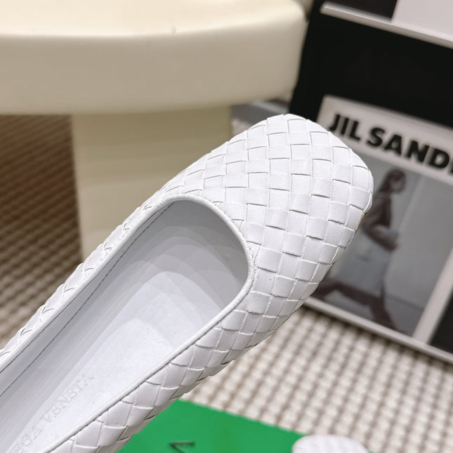BOTTEGA VENETA 26S SQUARE-TOE FLATS IN WHITE TECHNICAL WOVEN LAMBSKIN