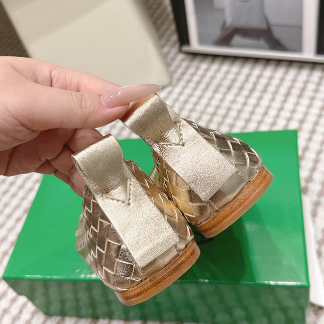 BOTTEGA VENETA 26S SQUARE-TOE FLATS IN LIGHT METALLIC GOLD TECHNICAL WOVEN LAMBSKIN