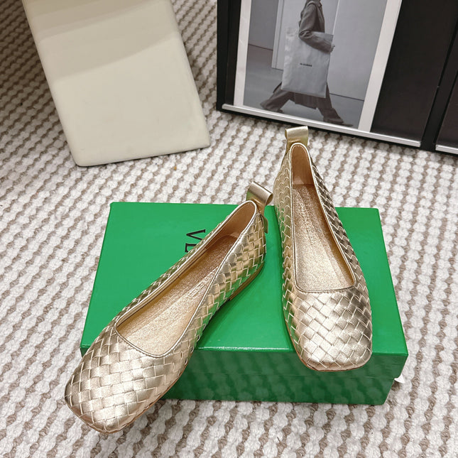 BOTTEGA VENETA 26S SQUARE-TOE FLATS IN LIGHT METALLIC GOLD TECHNICAL WOVEN LAMBSKIN