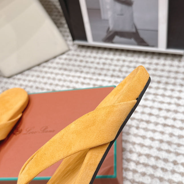 LP 26S THONG SANDALS IN GOLDEN YELLOW SUEDE