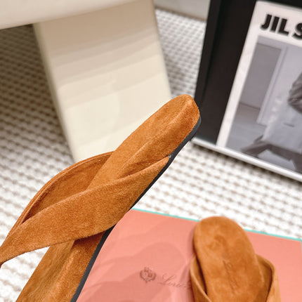 LP 26S THONG SANDALS IN CAMEL BROWN SUEDE