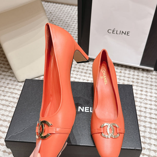 CHANEL 26S HIGH HEELS 75 MM IN ORANGE CALFSKIN WITH GOLD-TONE CC LOGO