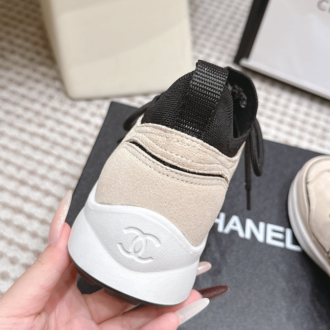 CHANEL 26S PLATFORM SNEAKERS 30 MM IN BEIGE SUEDE WITH BLACK FABRIC
