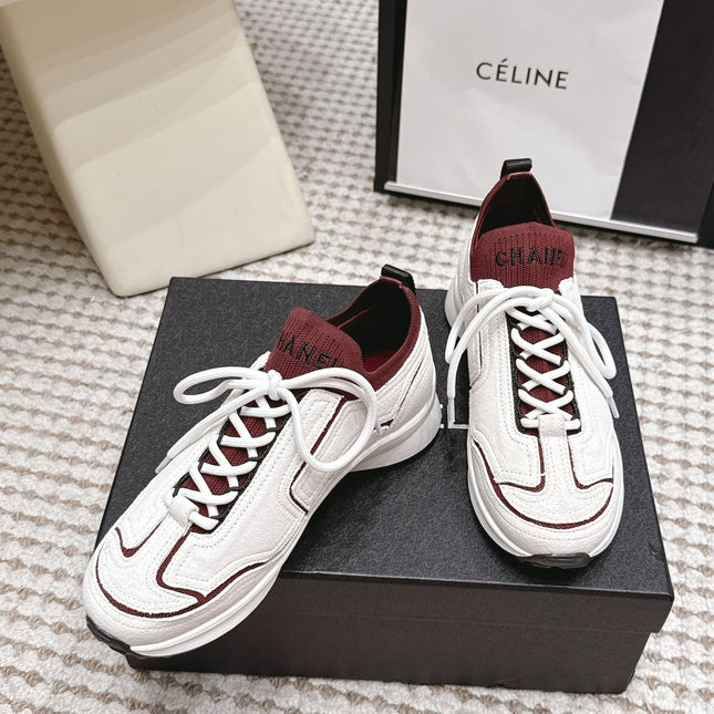 CHANEL 26S PLATFORM SNEAKERS 30 MM IN WHITE SUEDE WITH BURGUNDY FABRIC