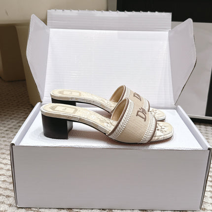 DIOR 26S D-WAY HEELED SLIDE IN MULTICOLOR CANVAS STYLE 08