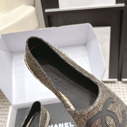 CHANEL 26S SLIP ONS IN GOLD BRONZE MIX BLACK FABRIC