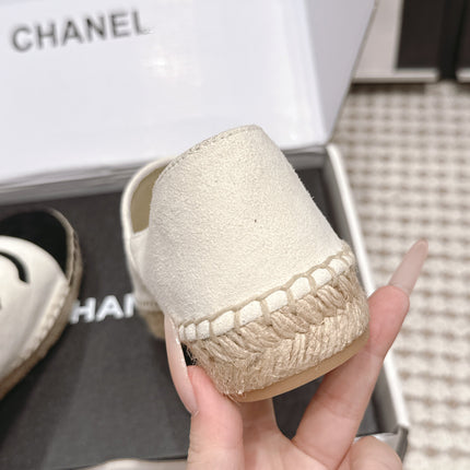 CHANEL 26S ESPADRILLE SLIP-ONS IN WHITE MIX BLACK SUEDE