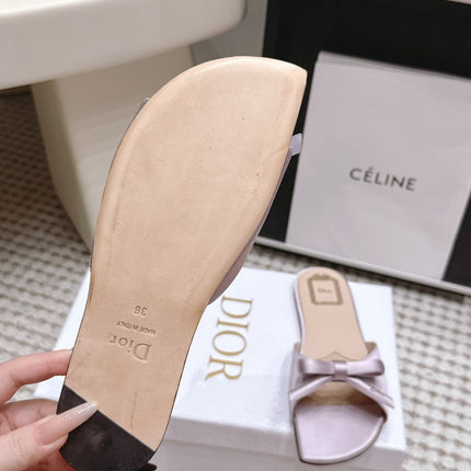 DIOR 26S FLAT SANDAL IN DUSTY PINK SATIN WITH BOW