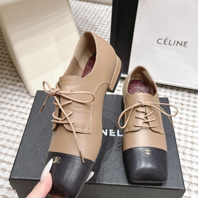 CHANEL 26S LACE-UP OXFORD SHOES IN LIGHT BROWN CALFSKIN WITH BLACK TOE CAP