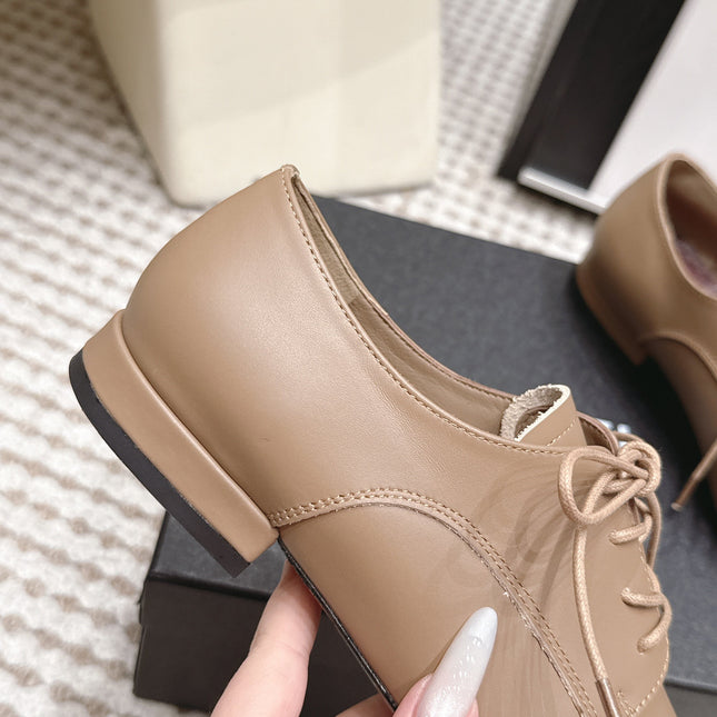 CHANEL 26S LACE-UP OXFORD SHOES IN LIGHT BROWN CALFSKIN WITH BLACK TOE CAP
