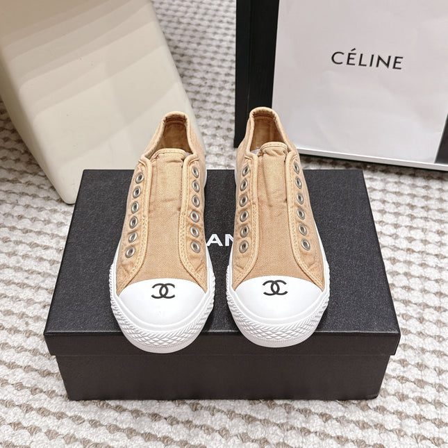 CHANEL 26S SNEAKERS IN BEIGE CANVAS
