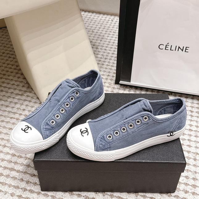 CHANEL 26S SNEAKERS IN BLUE DENIM