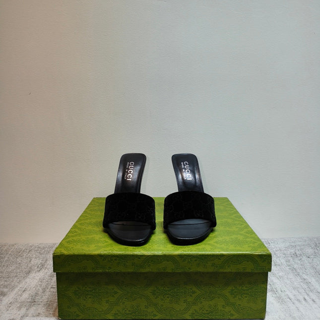 GUCCI 26S MULE SANDALS 110MM IN BLACK VELVET GG EMBOSSED