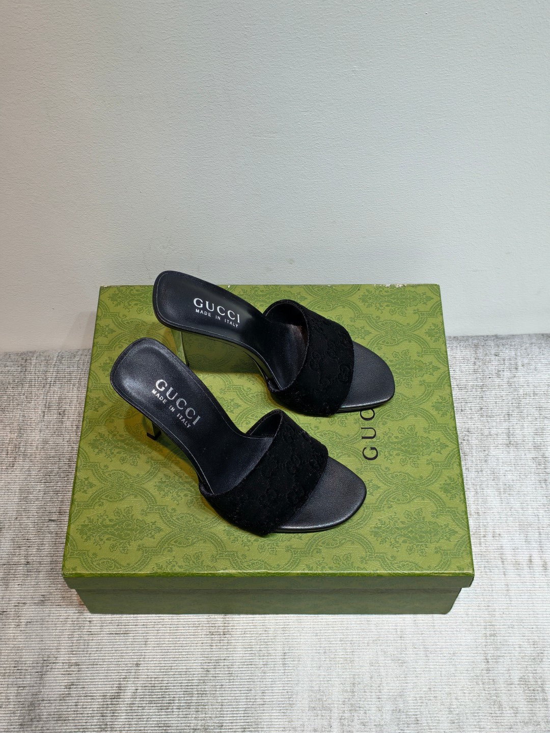 GUCCI 26S MULE SANDALS 110MM IN BLACK VELVET GG EMBOSSED