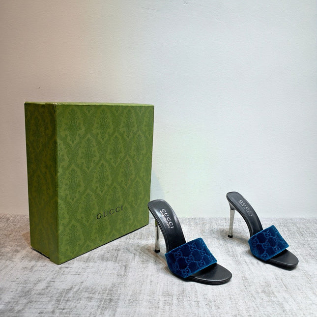 GUCCI 26S MULE SANDALS 110MM IN ROYAL BLUE VELVET GG EMBOSSED