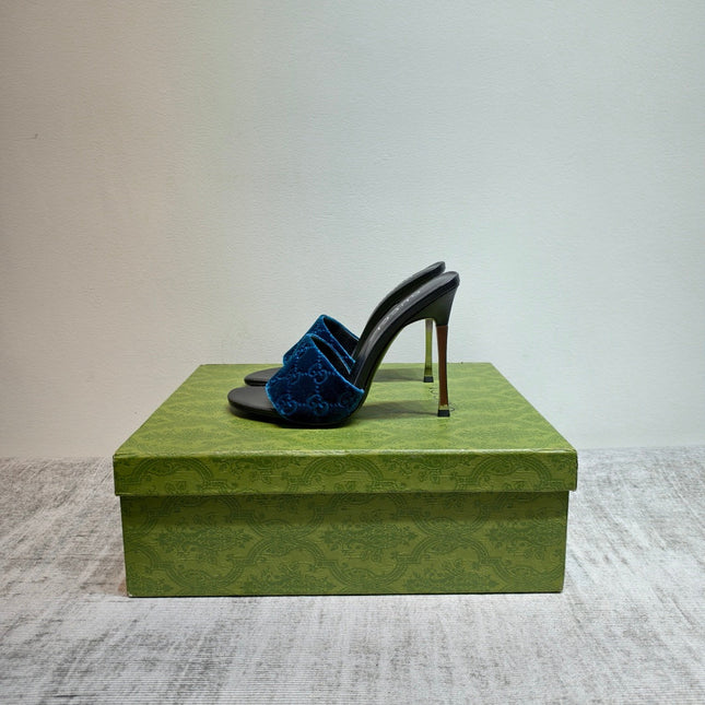 GUCCI 26S MULE SANDALS 110MM IN ROYAL BLUE VELVET GG EMBOSSED