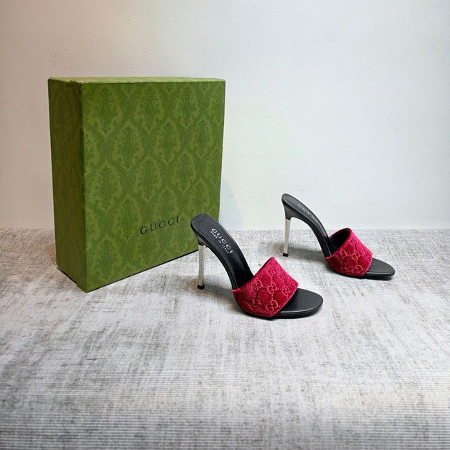 GUCCI 26S MULE SANDALS 110MM IN DARK RED VELVET GG EMBOSSED