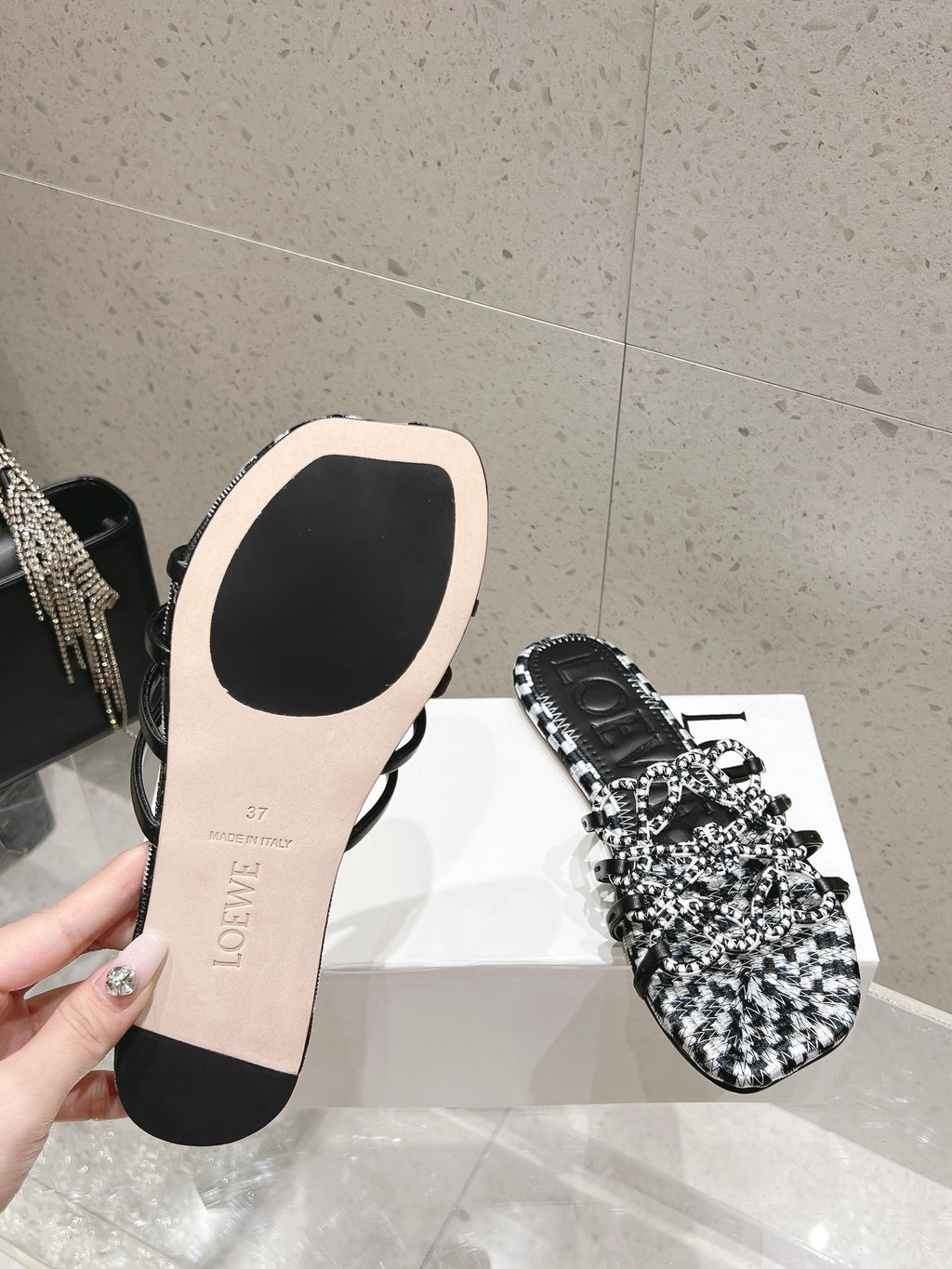 LOEWE 26S BRAIDED CAGE SLIDE SANDALS IN BLACK AND WHITE CALFSKIN