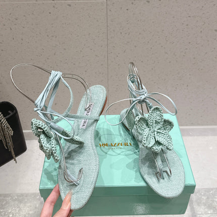 AQUAZZURA 26S FLORAL THONG SANDALS IN MINT GREEN WOVEN RAFFIA AND FABRIC