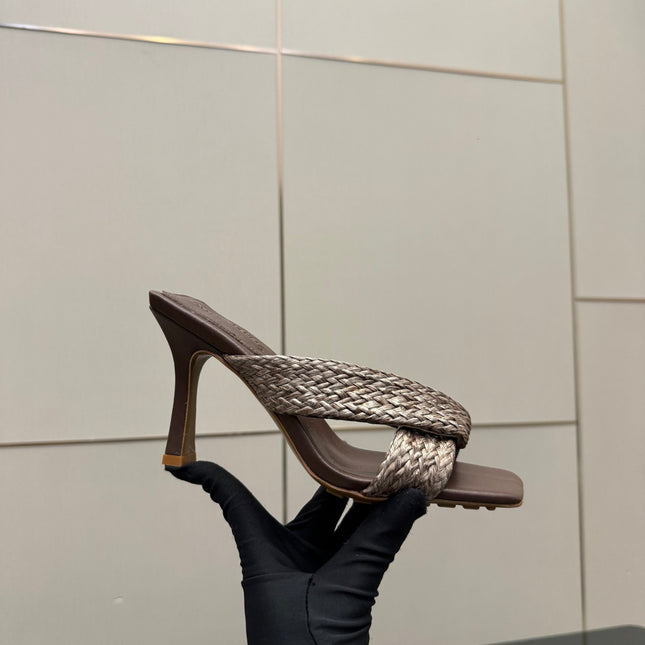 BOTTEGA VENETA 26S HEELED SANDALS 95 MM IN DARK BROWN CALFSKIN AND RAFFIA